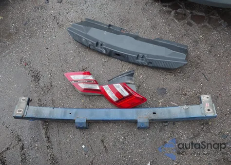 2013 Ford Taurus Limited from USA, damaged, VIN 1FAHP2F88DG127931